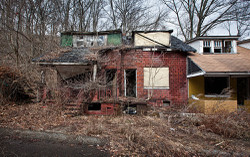 Abandoned Lincoln Way (Clairton, PA) | Decaying Duplex