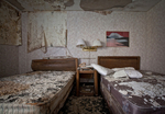 Fallside Hotel (Niagara Falls, NY) | Winking