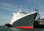081010 QE2 8CDX0502