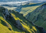 Castleton from Winnatt's Pass (1)