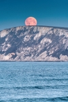z4014 The Setting Moon over Tennyson Down