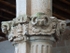 Portería, pillar capital