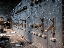 St. Nicholas Coal Breaker (Mahanoy City, PA) | Dead Switches