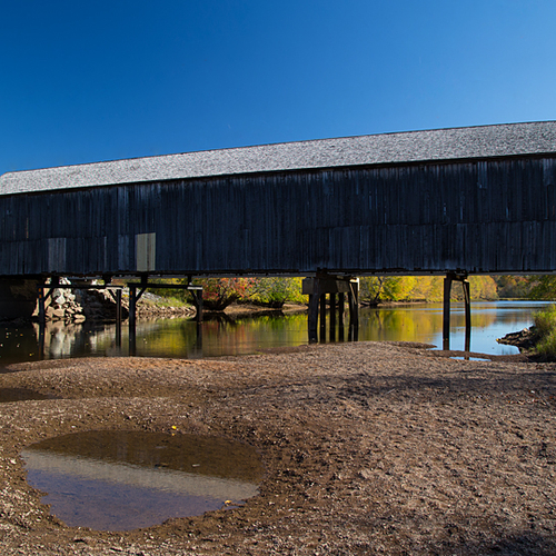The Darlings Island Covered Bridge was built in 1914 and is 42 m (137 ft.) in length. It is no longer in service for…
