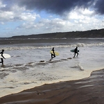 surfers in scarborough