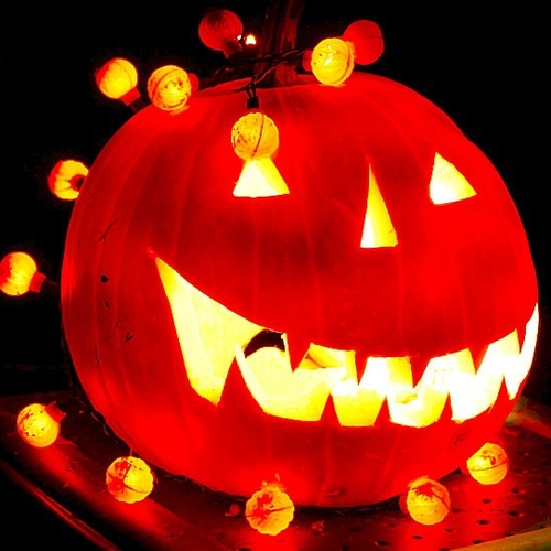 Halloween is celebrated annually on October 31rst.