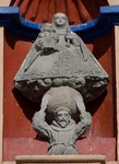 Santa María de La Visitación, façade sculpture