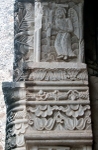 Façade portal, left capital & archivolt intrados