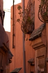 Earthly arquitecture