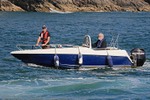 170822 BLUE AND WHITE OPEN BOAT 1Y3A5568