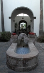 Querétaro, Querétaro, Calle 5 de Mayo #117, patio fountain
