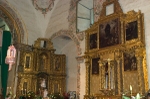 Right return & nave altars