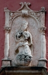 Façade, upper relief relief, Virgin Immaculate