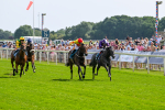 130625-Race 4-India Love-9223