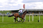 110526-Race 3-Laravie-0703