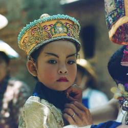 KM-225 Cheung Chau procession Girl - 1978