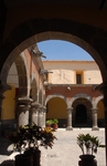 Santiago Apóstol, cloister arch