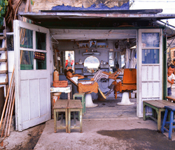 KMMACAU-4 Barber shop in Macau - 1978