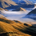 Morning Mists, The Lindis Pass, New Zealand. EDC083.