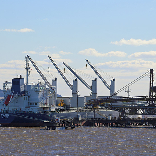 Cano Valetta in Port of Saint John on 2013/11/20 & loading @ Barrack Point Potash Terminal