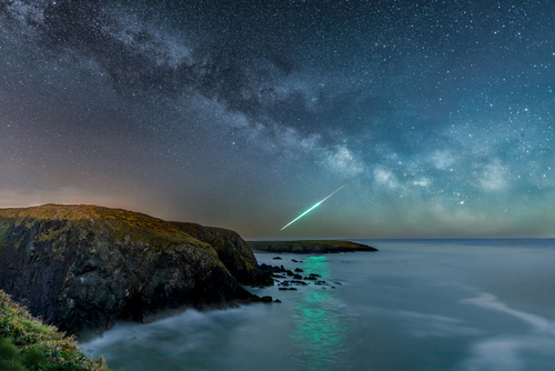 [b][url=https://www.irishtimes.com/photography/2022/08/06/out-of-this-world-reach-for-the-stars-astrophotography-comp…