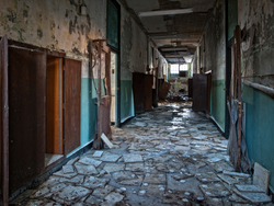 Undercliff Sanatorium (Meriden, CT) | Hallway of Fallen Tiles