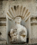 San Pedro Apóstol, upper façade niche statue, St. Peter