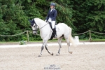 173-Polly_Vogel-Loughamore_Lady portfolio