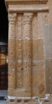 Santiago Apóstol, façade portal, right pillars