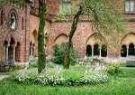 Riga-Cathedral Church cloister gardens