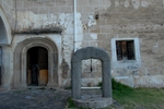 Convento, rear portal & well
