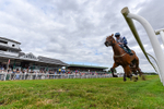 220726-Race 5-Explode-3779