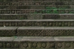 Santa María de Jesús, church step carvings