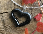 Whitby Jet Heart jp088