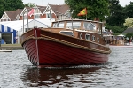 090704 RED WOODEN BOAT IMG_9963