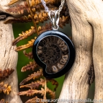 Sold jpai 174 Whitby Jet & Ammonite Inlay