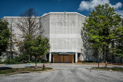 Owings Mills Mall (Owings Mills, MD) | Scarred Macy's Entrance