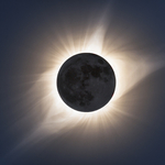Totality in HDR.