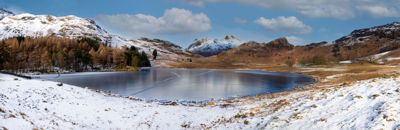 Blea Tarn - Langdale Pikes - Lake District