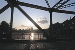 WAPPING BRIDGE - RUNNER