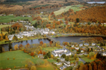 A00417B Dunkeld Village 2002
