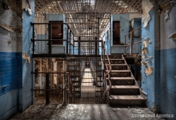 G. B. Piranesi Prison* portfolio