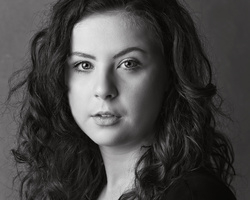 Chloe ~ Head Shots portfolio