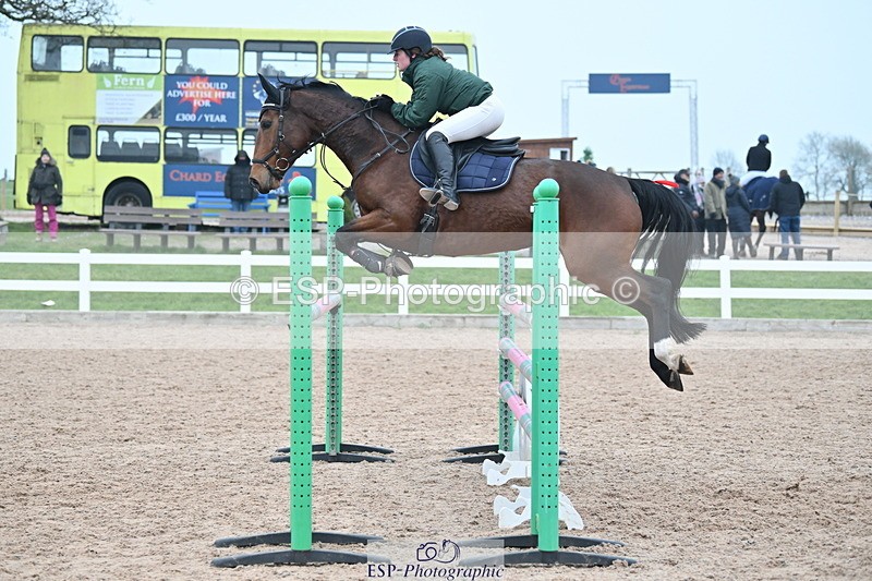 240113A-142832-02358 - Cls 13 Foxhunter and 1.20m Open