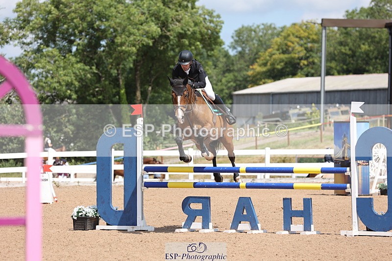 240718A-124026-05159 - Cls 9, 1 Star Bronze Tour 1.10m