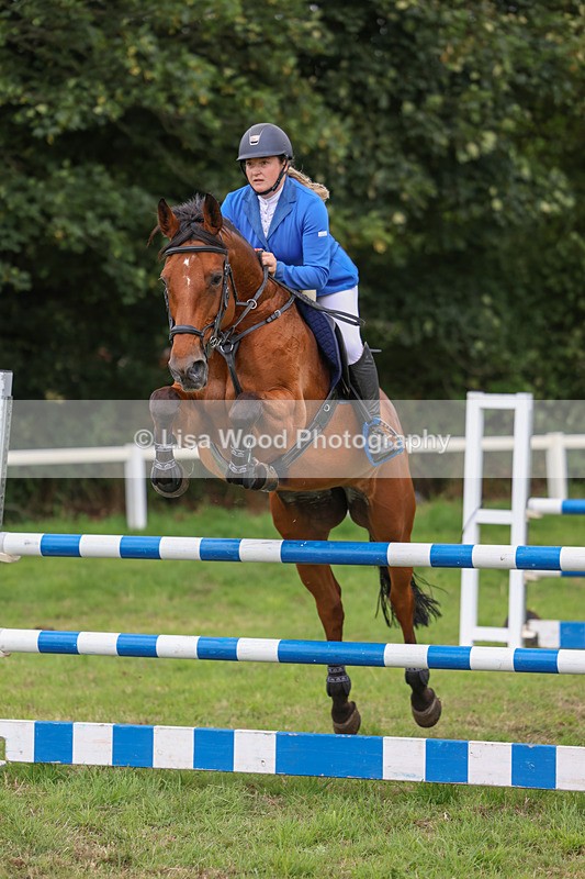3E7A8159 - Class 7: Senior Newcomers/1.10m open