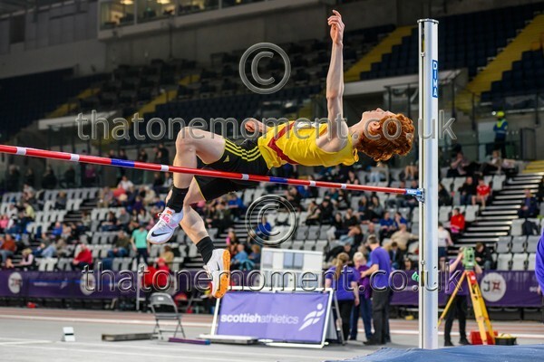 SeniorInd25-919486 - Field Male