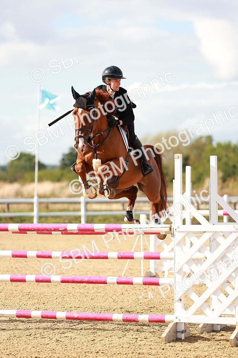 SBM_001949 - Class 5 - Senior Foxhunter - 1.20m