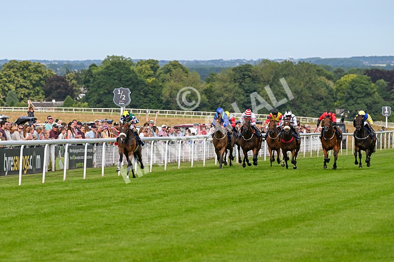 300724-Race 6-Bell Shot-0383 - Race 6