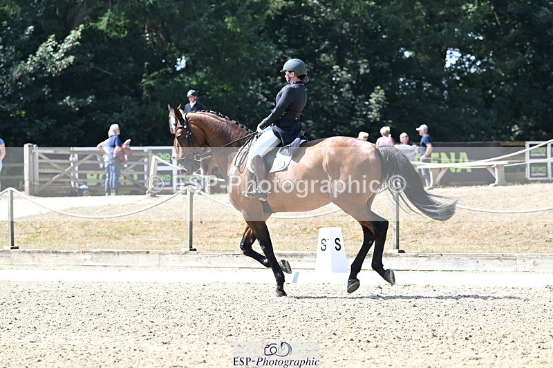 250810A-121216-06245 - 041-Laura.GreenIreldo.L